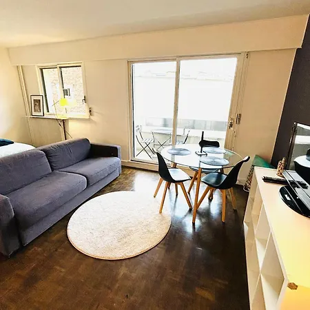 Tour Eiffel Versailles Apartment *